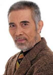 老伯实习生朴莫东