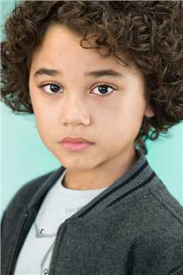 摩天营救亨利·索耶