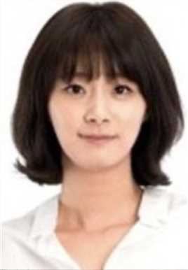 喜欢的话请响铃金朝晀的母亲