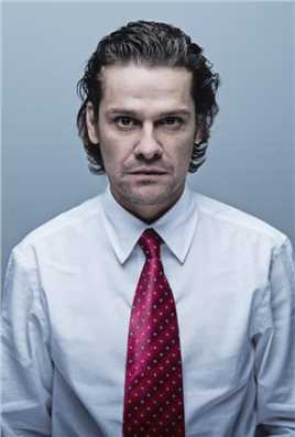 集中营里的摄影师Enfermero