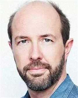 丹尼·科林斯Dr. Silverman