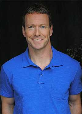 生化危机Undead Russian (archive footage) (as Doug Chapman)