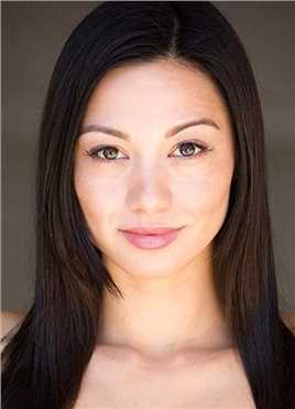 星际迷航1无限太空Bar Girl