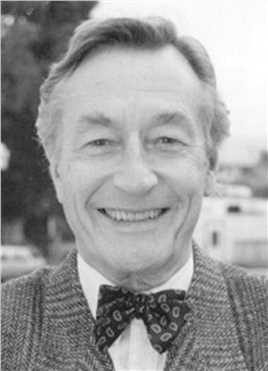 远离尘嚣Upper Class Party Guest（uncredited）