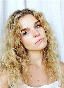 天堂山Female Guest