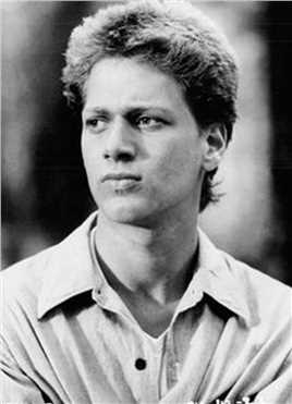 回到未来2Skinhead