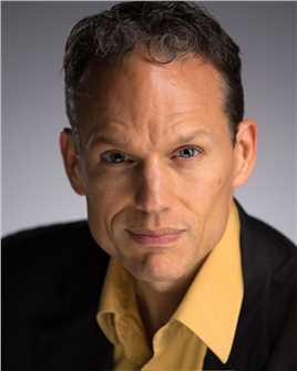 困在心绪里的儿子Allan