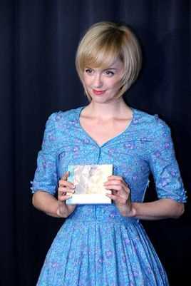 夏绿蒂·凯特·福克斯基本信息