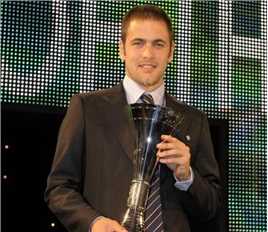 水底禁锢的扮演者是乔 科尔