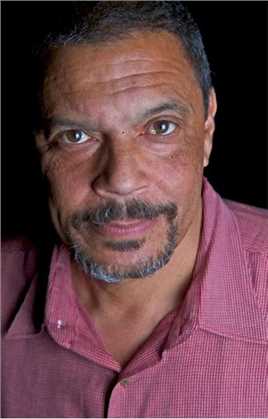 弯曲的箭头Regular Card Player