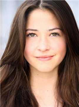 四十岁的老处男Julia