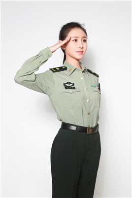 我很帅的扮演者是鹤昀