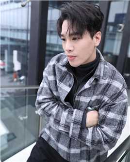 降龙祖师的扮演者是谢毅宏