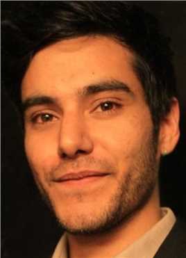 杀人的扮演者是Ariel Mateluna