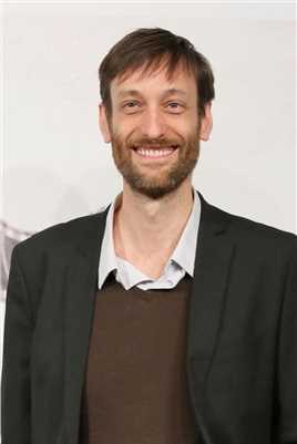 无手少女塞巴斯蒂安·劳丹巴彻