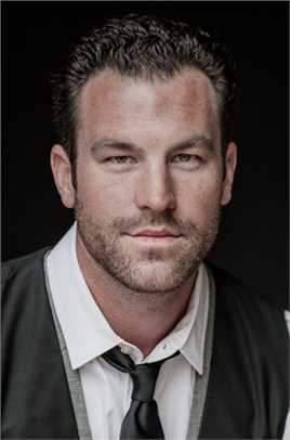 战犬瑞克斯Receiving Marine #1