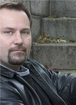 危情谍战TSA Officer