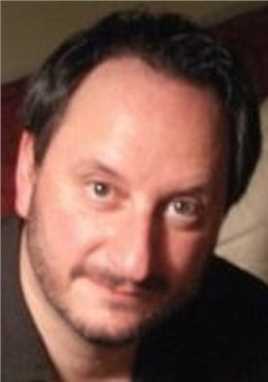 泰坦尼克号Bobby Buell