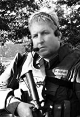 狐狸猎手Newtown Township Police Officer