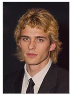 人烟之岛2：战斗Maksim Kammerer