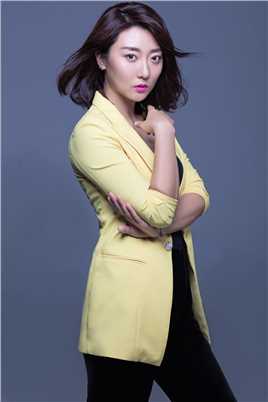 山炮进城2公园彪悍女