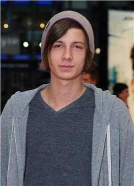 脑中蜜(as Florian Schweiger)