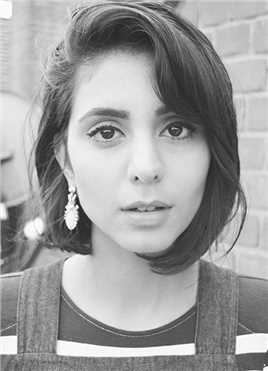 贴身保镖纳蒂亚·阿里