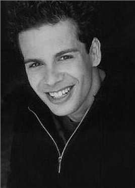 稻草人Stuart Stone