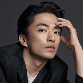 黑色太阳张天宇