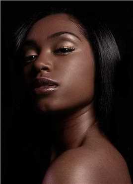 德雷克探案集第一季Chantel Riley