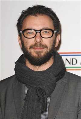 危险藏匿迈克·诺斯卡