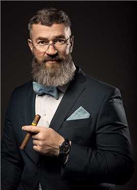 果戈里·起点的扮演者是Sergey Badyuk