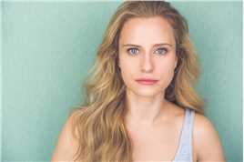 驱魔警探Jane Crenna