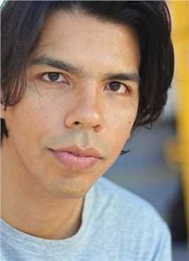 撞车Hispanic Passenger