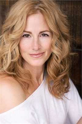 超人：钢铁之躯Train Mom