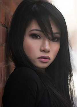 疾速特攻Cocktail Waitress