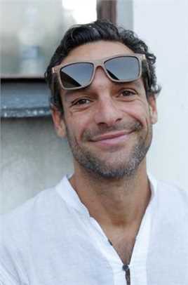 黑夜传说5：血战Gey Lycan