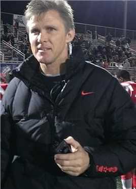 变形金刚足球教练(uncredited)