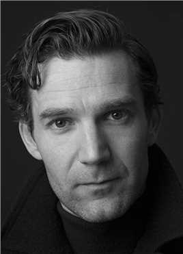 变形金刚News Reporter