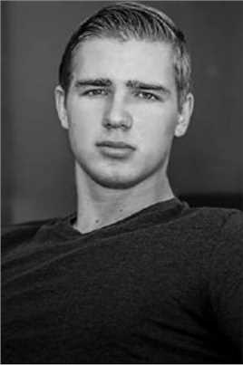 变形金刚探员 Marks