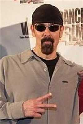 互换身体Tattoo Artist