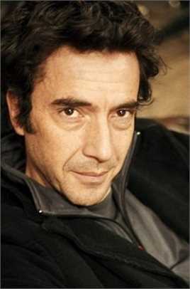 不加滤镜埃里克·拉维尼