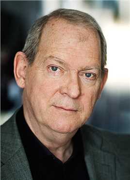 丹麦女孩Man at Window