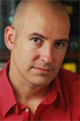 弯曲的箭头Marston Hall Lacrosse Coach