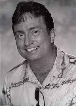 铜牌巨星新闻摄影师