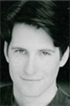 侵袭(加拿大)Dr. Palmer Drake