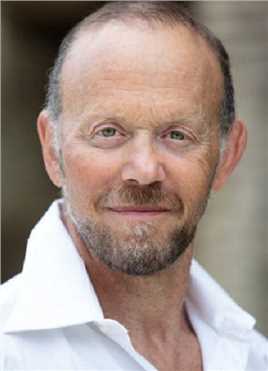 第三个妈妈Uomo col Cappotto