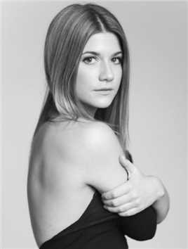 卡蜜拉伊莉丝·鲍曼