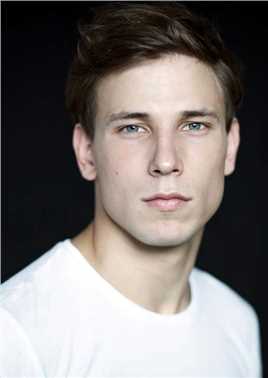 巴寇亚克之仇的扮演者是乔瑟夫·帕夫洛夫斯基