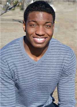 无人引航Park-goer / College Student